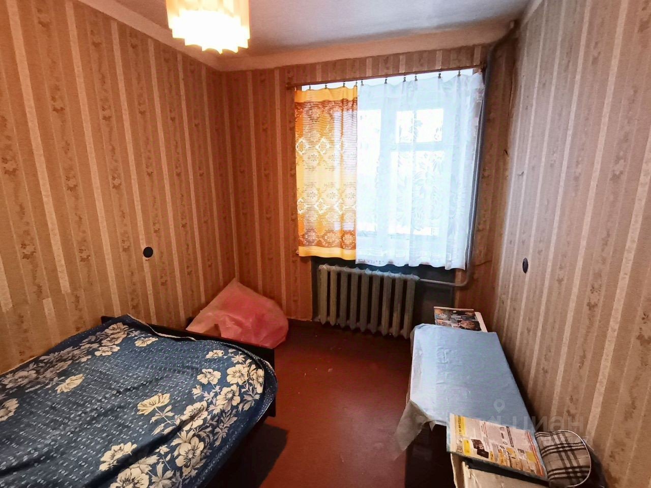 Продажа 2-комн квартиры на вторичном рынке 6-й мкр, Пикалево г., 14