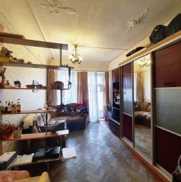 Продажа 6-комн квартиры на вторичном рынке Большая Пушкарская ул. ,  д. 39