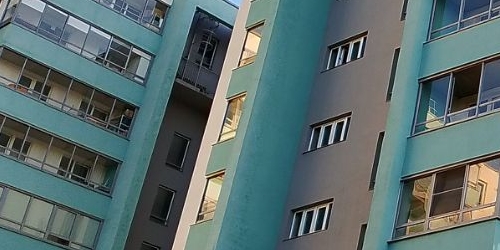 3-комн квартира улица Тамбасова, 3к1