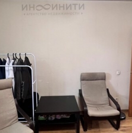 Продажа 1-комн квартиры на вторичном рынке Илимская улица,  д. 4
