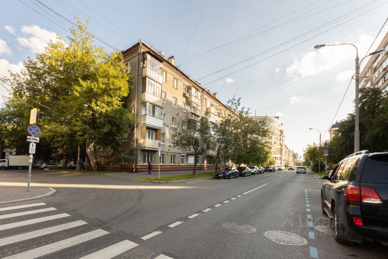 Продажа 2-комн квартиры на вторичном рынке улица Ефремова, 15/22