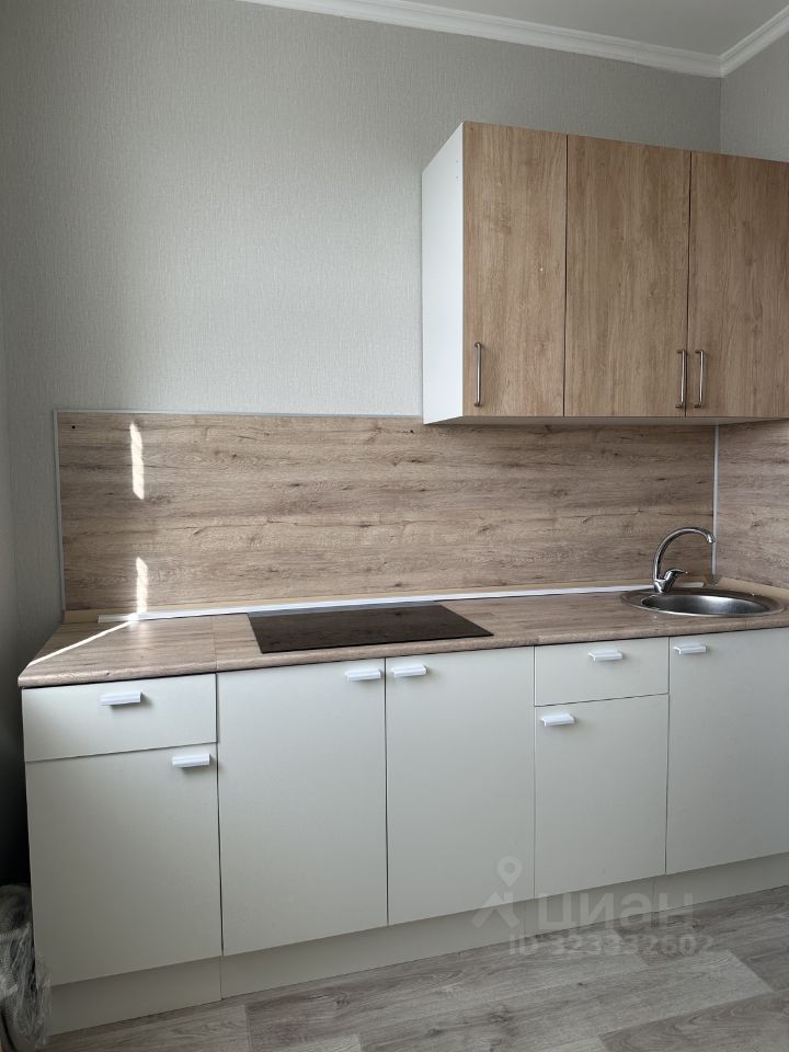 Продажа 1-комн квартиры на вторичном рынке Куликовская улица, 1