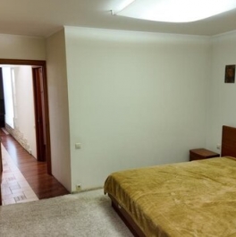 Продажа 3-комн квартиры на вторичном рынке Севастопольский проспект,  д. 51 к4