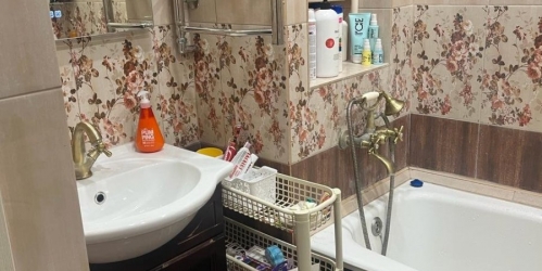 3-комн квартира Ломоносов г., Владимирская ул. ,  д. 21