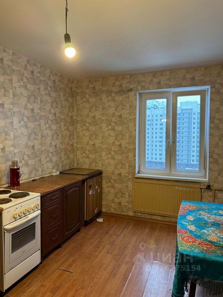 Продажа 1-комн квартиры на вторичном рынке улица Оптиков, 47к3
