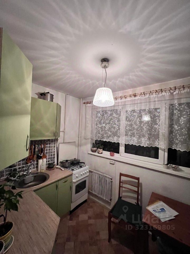 Аренда 1-комн квартиры на вторичном рынке улица Генерала Симоняка, 15