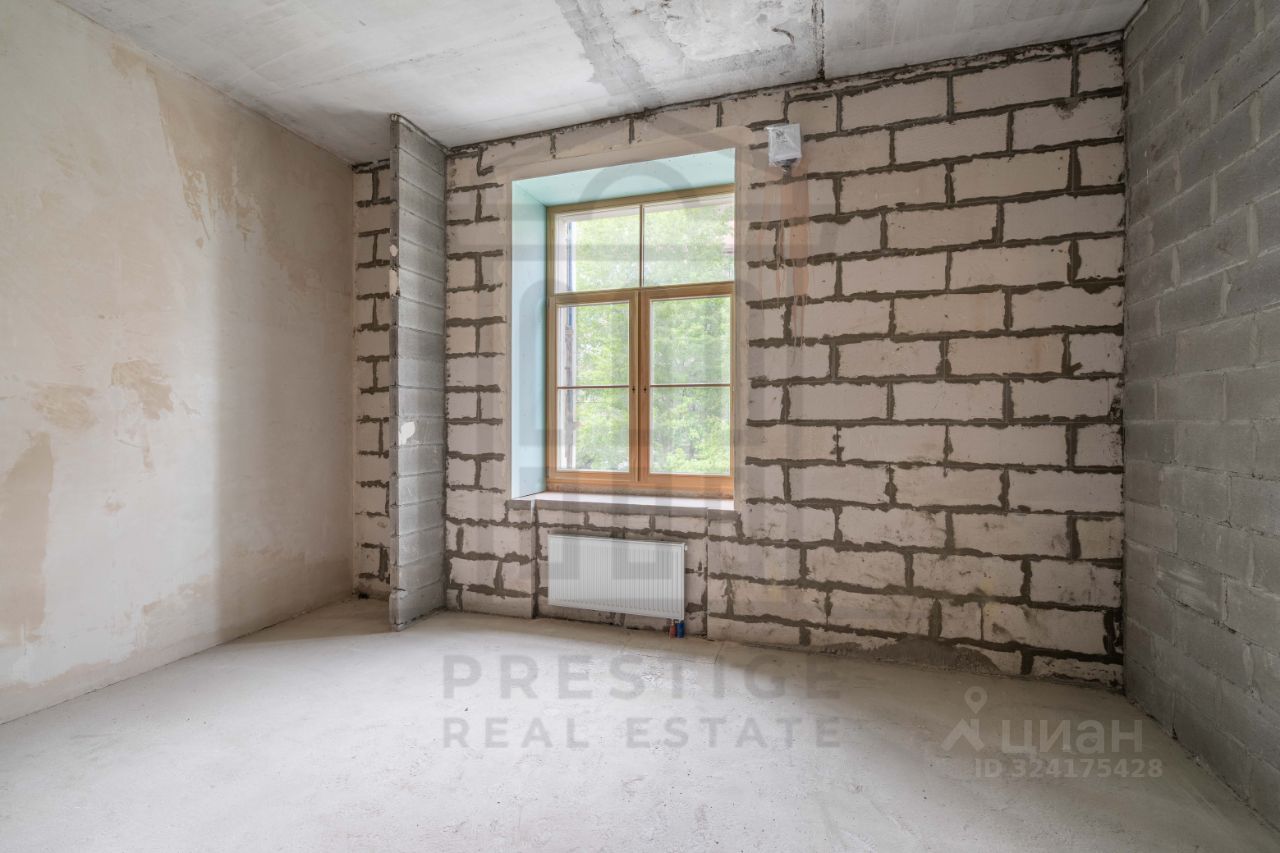 Продажа 3-комн квартиры на вторичном рынке проспект Малый Петроградской стороны, 79-81-83