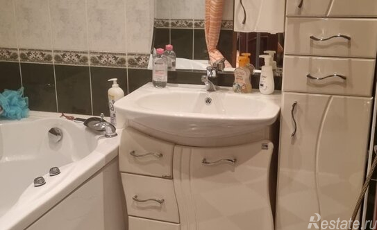 Продажа 3-комн квартиры на вторичном рынке Дмитрия Донского б-р,  д. 11 к2