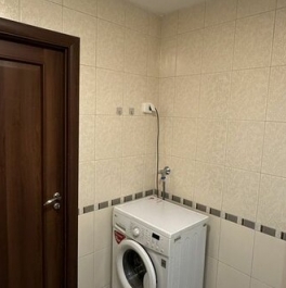 Продажа 1-комн квартиры на вторичном рынке Ленинский пр-кт,  д. 72,  к. 1