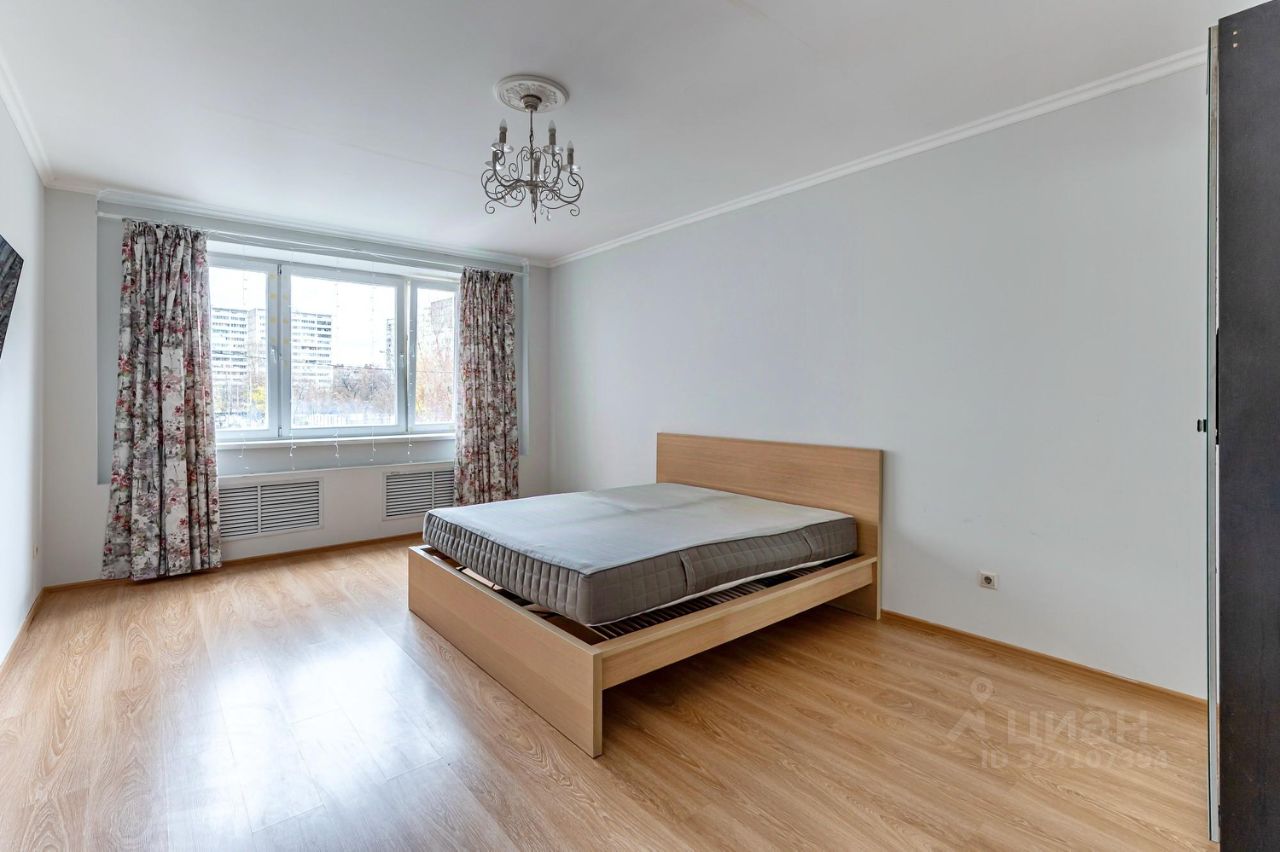 Аренда 1-комн квартиры на вторичном рынке Нагатинская набережная, 10к3