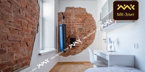 4-комн квартира ул Кирочная,  д. 12