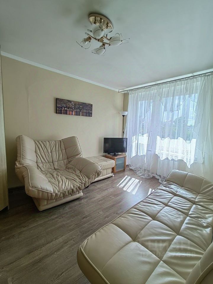 Аренда 2-комн квартиры на вторичном рынке переулок Берников, 4