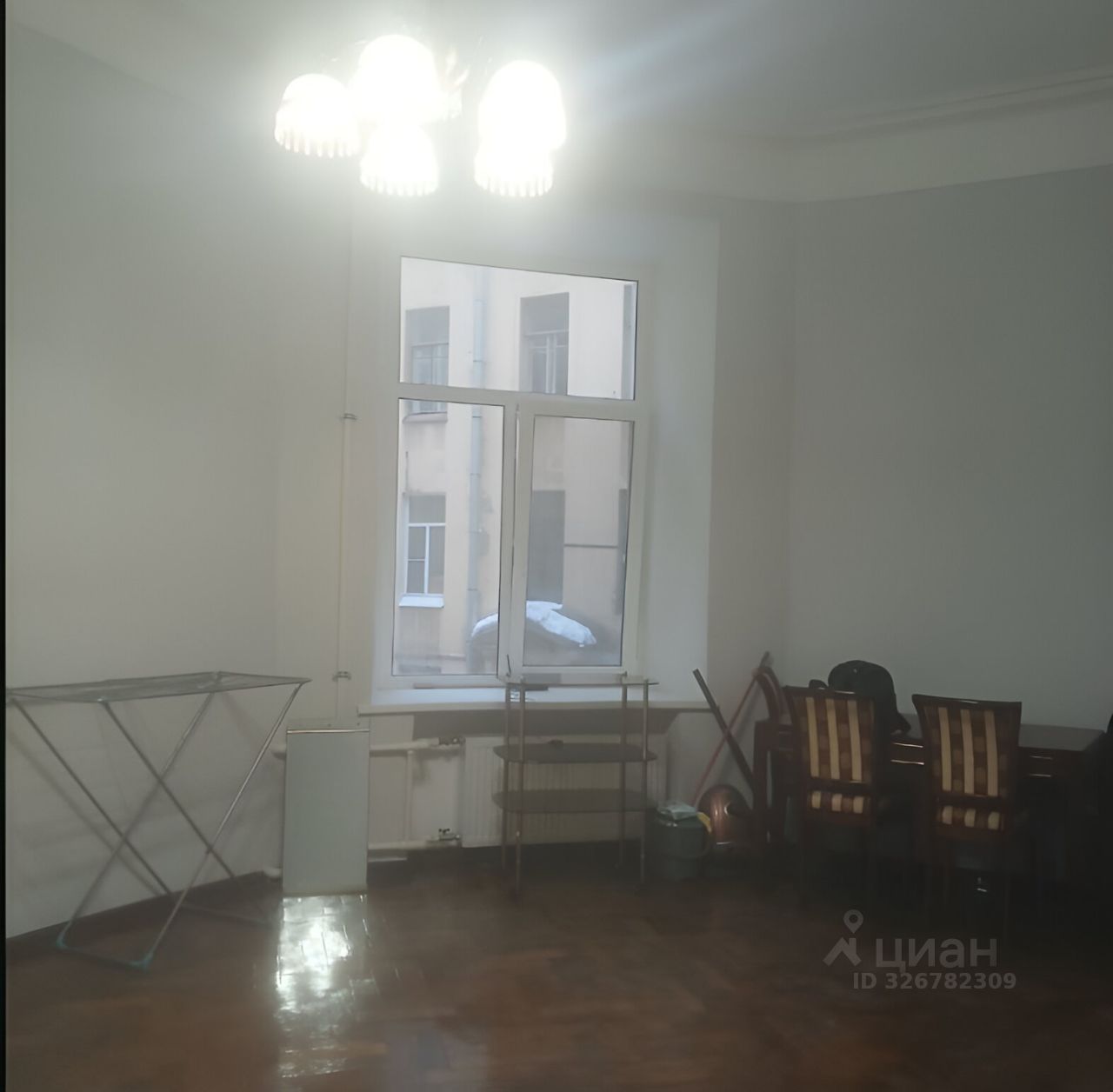 Продажа комнаты Моховая улица, 28