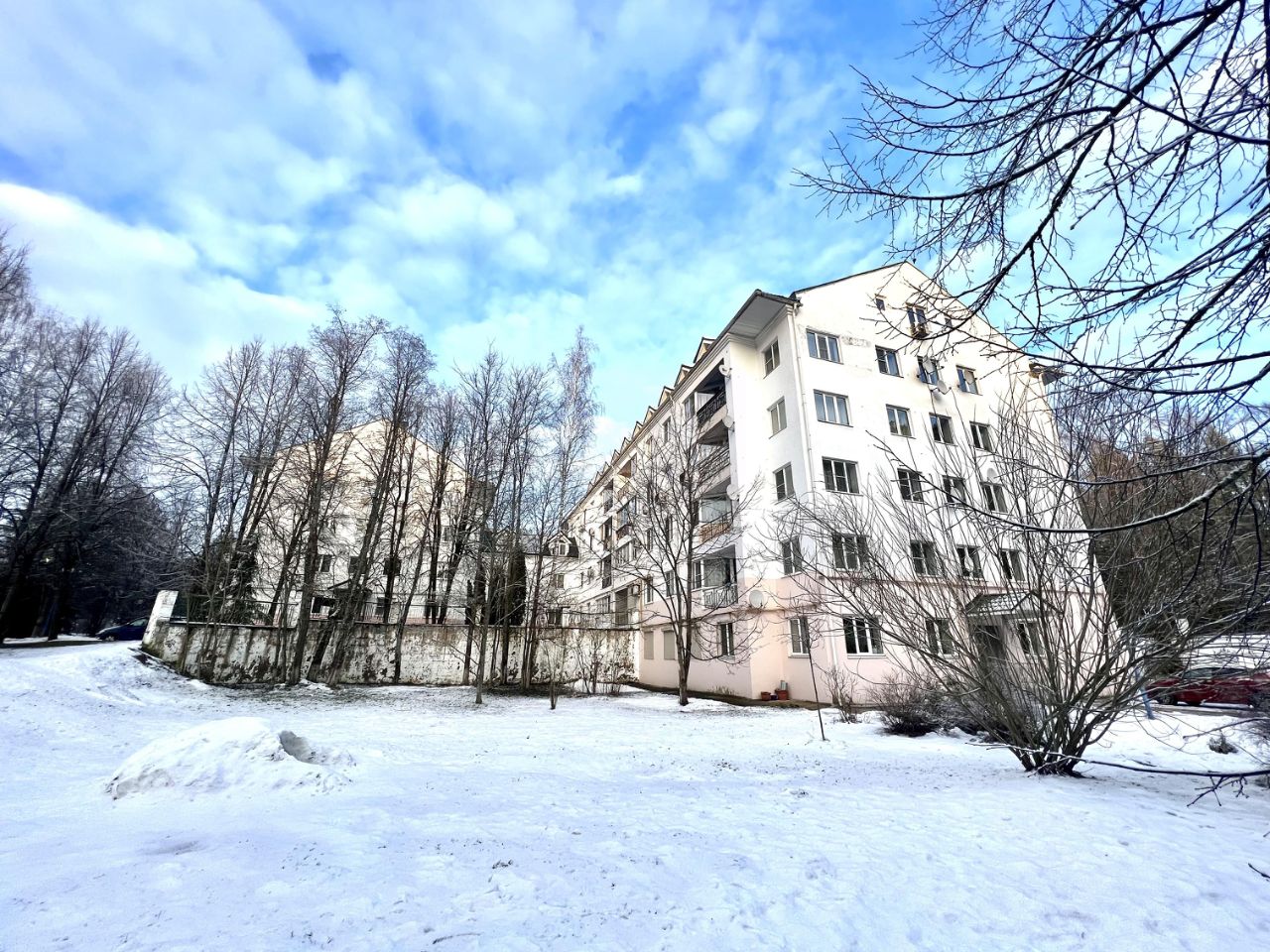 Аренда 4-комн квартиры на вторичном рынке ОК Жемчужина тер., д. Гигирево,  д. кД