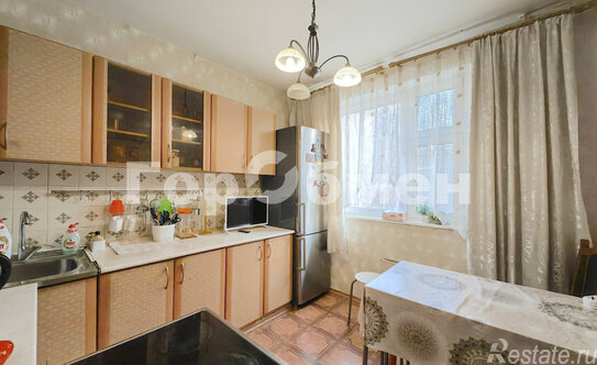 Продажа 2-комн квартиры на вторичном рынке улица Декабристов,  д. 4 к3