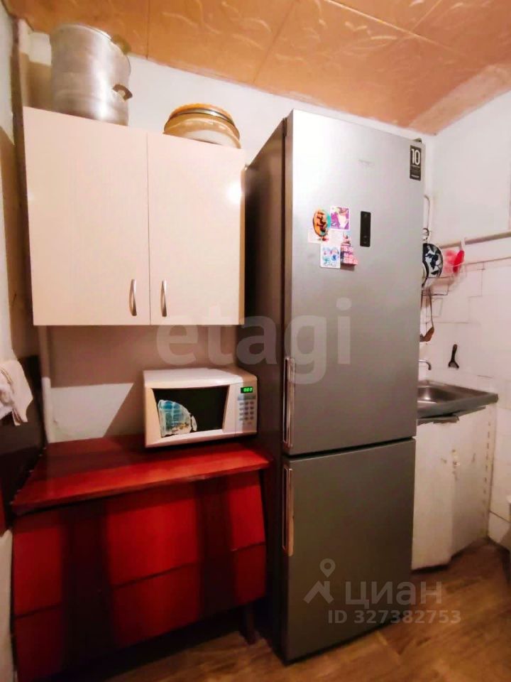 Продажа 2-комн квартиры на вторичном рынке Живописная улица, 34К3