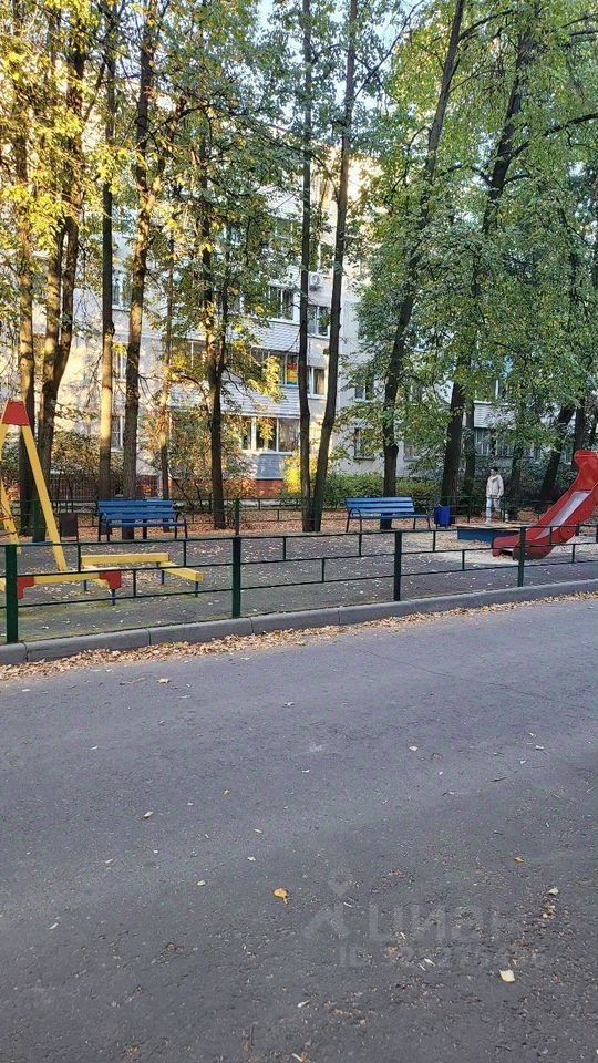 Продажа 2-комн квартиры на вторичном рынке Жуковский, Клубная улица,  д. 5