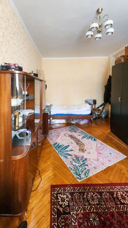 Продажа 3-комн квартиры на вторичном рынке улица Маршала Рыбалко, 18К2