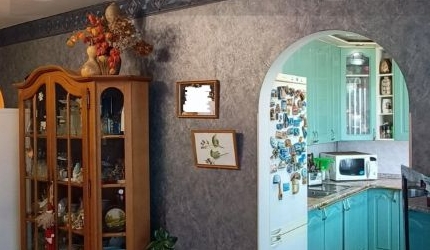 3-комн квартира пос. Бугры, Шоссейная улица, 28