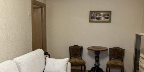 2-комн квартира ул Панфёрова,  д. 12