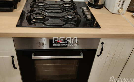 Продажа 4-комн квартиры на вторичном рынке Просвещения пр-кт,  д. 86 к3