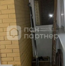 Продажа 2-комн квартиры на вторичном рынке Гаккелевская улица,  д. 33 к1