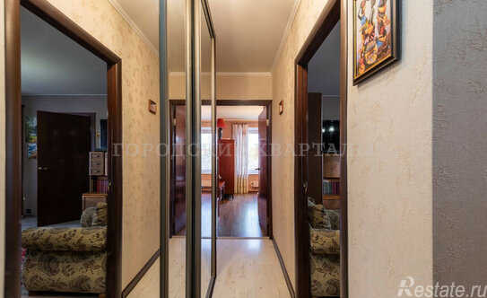 Продажа 3-комн квартиры на вторичном рынке 40 лет Октября пр-кт,  д. 20