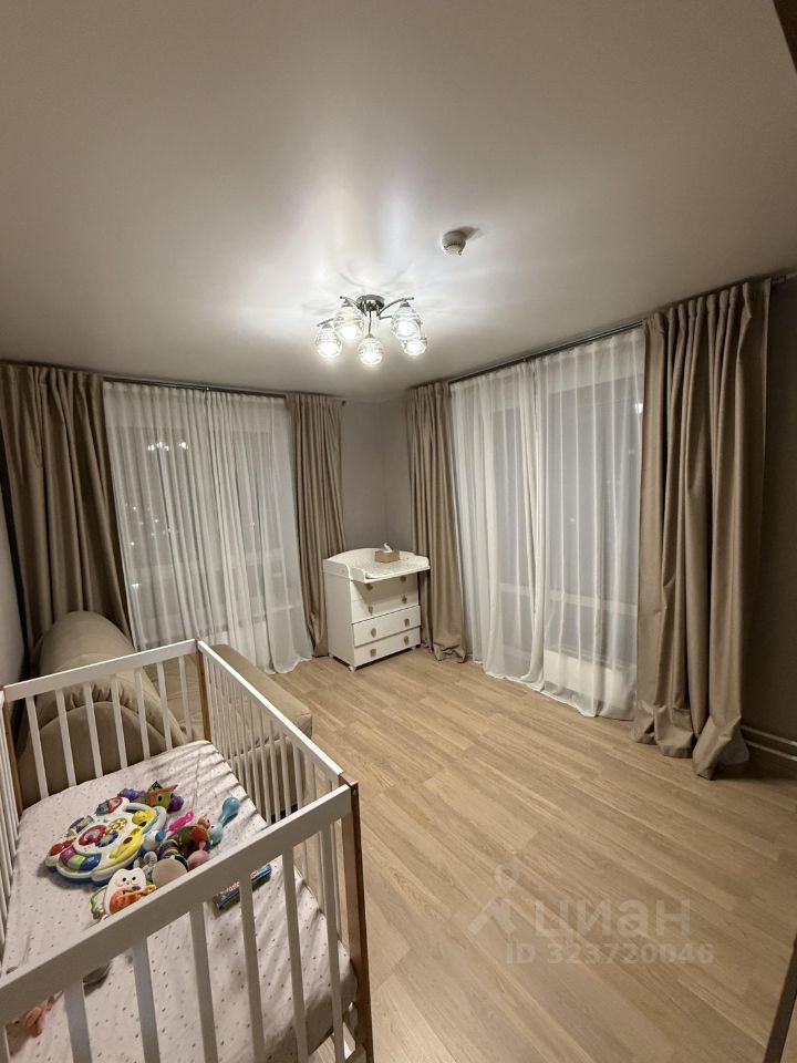 Продажа 2-комн квартиры на вторичном рынке Дальневосточный проспект, 33к1