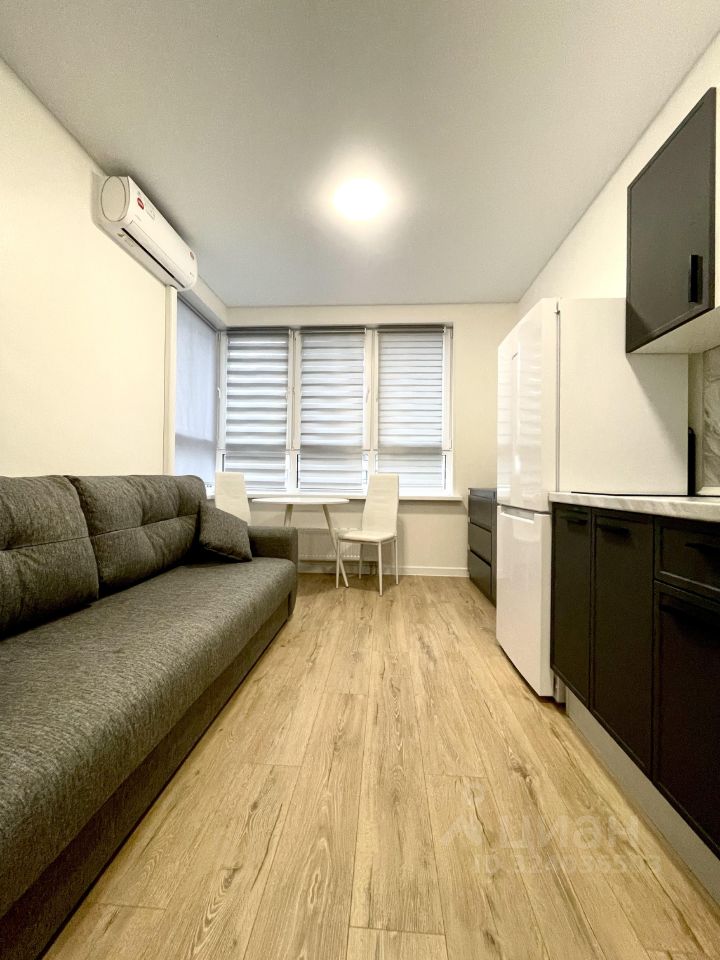 Аренда студии улица 3-я Нововатутинская, 15к1