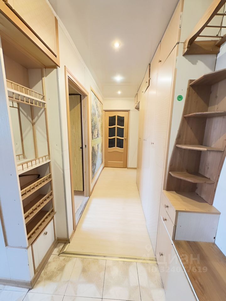 Продажа 3-комн квартиры на вторичном рынке Серебристый бульвар, 22К3