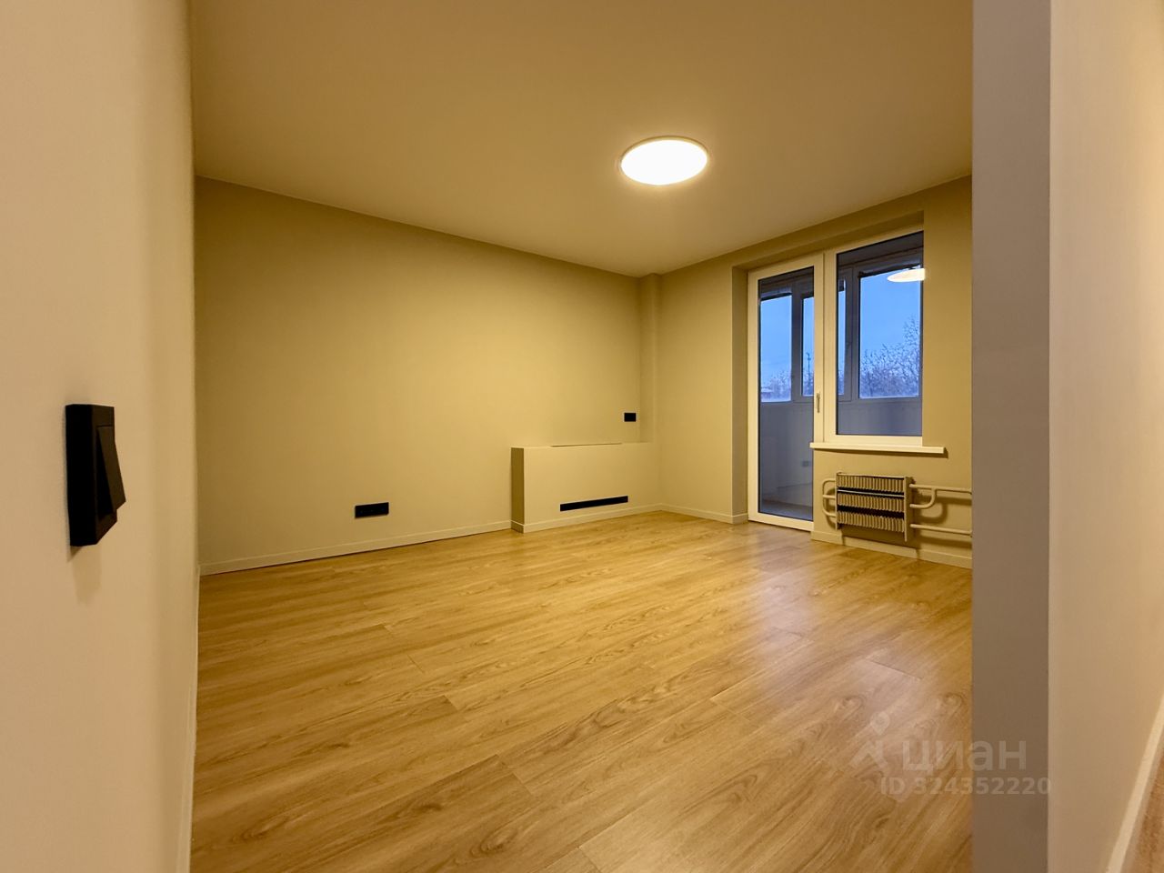 Продажа 2-комн квартиры на вторичном рынке Ракетный бульвар, 9К2