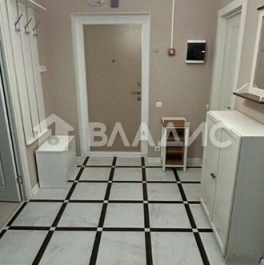 Продажа 2-комн квартиры на вторичном рынке Старокрымская улица,  д. 15 к1