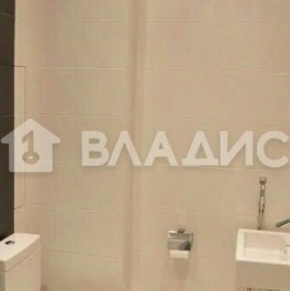 Продажа 2-комн квартиры на вторичном рынке Веерная улица,  д. 22 к2