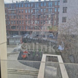 Продажа 4-комн квартиры на вторичном рынке Пожарский пер,  д. 3