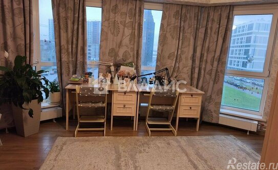 Продажа 2-комн квартиры на вторичном рынке б-р Александра Грина