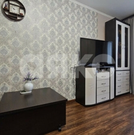 Продажа 1-комн квартиры на вторичном рынке Холодово, Коммунистическая улица,  д. 35