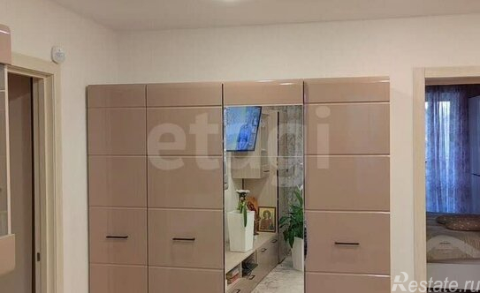 Продажа 3-комн квартиры на вторичном рынке Просвещения пр-кт,  д. 32 к2