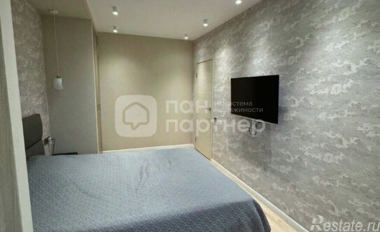 Продажа 2-комн квартиры на вторичном рынке Шушары п, Переведенская (Пулковское) ул,  д. 4,  к. 1 стр 1