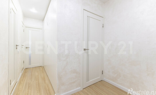 Продажа 1-комн квартиры на вторичном рынке улица Маршала Захарова,  д. 39