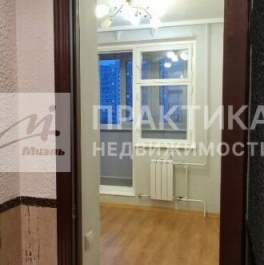 Продажа 3-комн квартиры на вторичном рынке Новоостаповская улица,  д. 20
