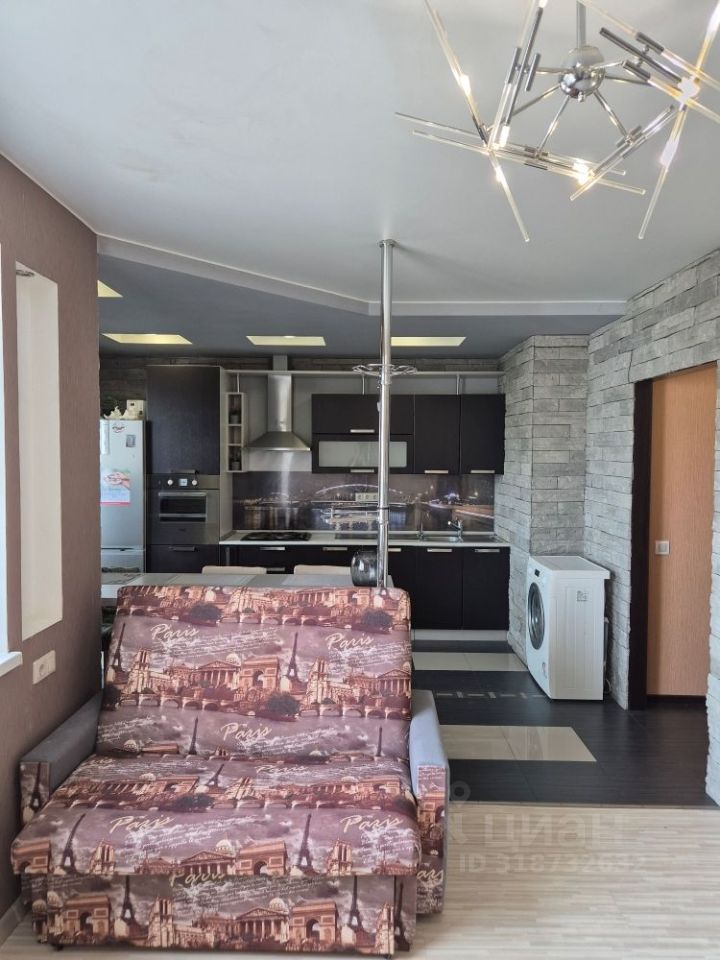 Продажа 1-комн квартиры на вторичном рынке пос. Шушары, улица Окуловская, 8