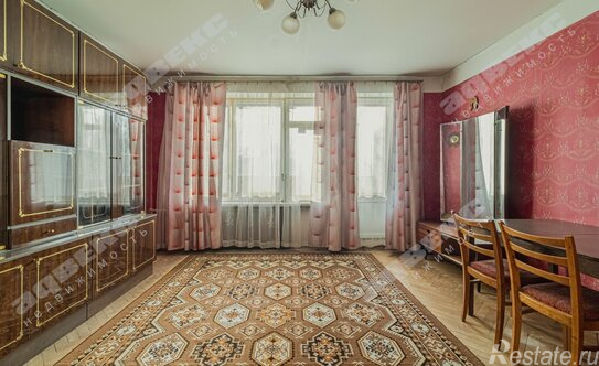 Продажа 3-комн квартиры на вторичном рынке Бухарестская ул,  д. 23,  к. 2