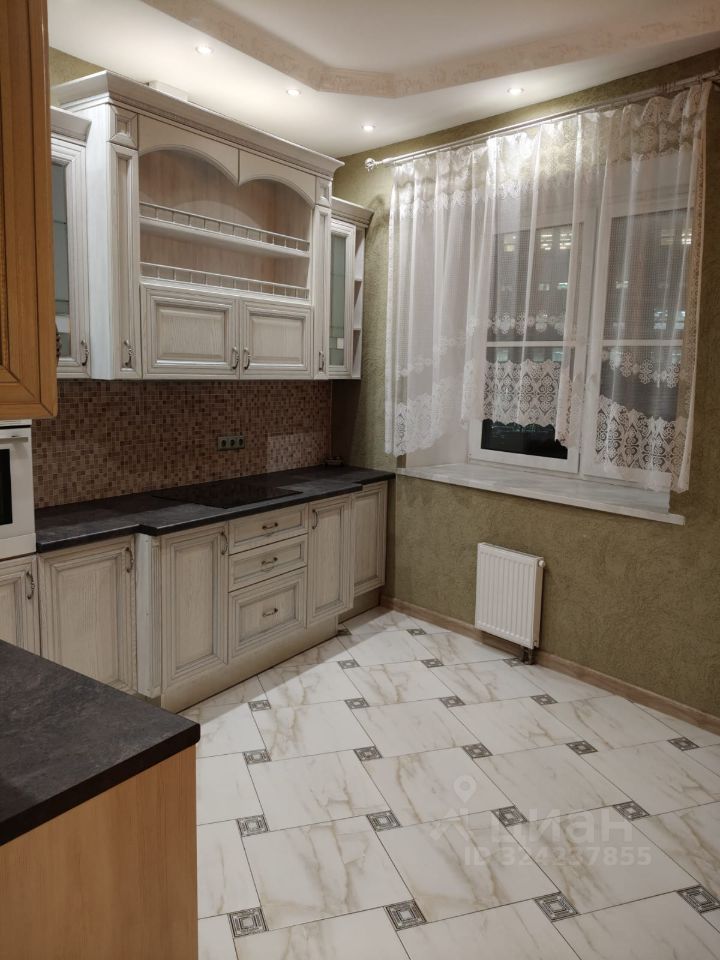 Продажа 2-комн квартиры на вторичном рынке Киевская улица, 3к2Е