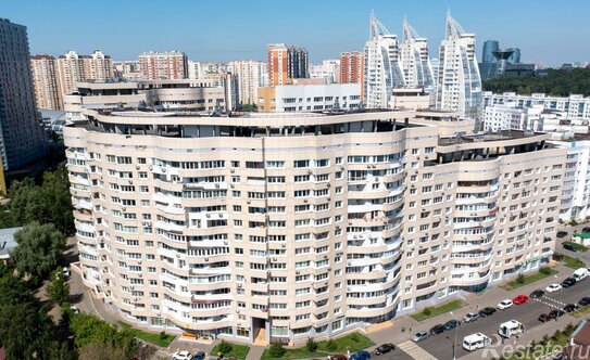 Продажа 3-комн квартиры на вторичном рынке Красногорск г, Павшинский б-р,  д. 32