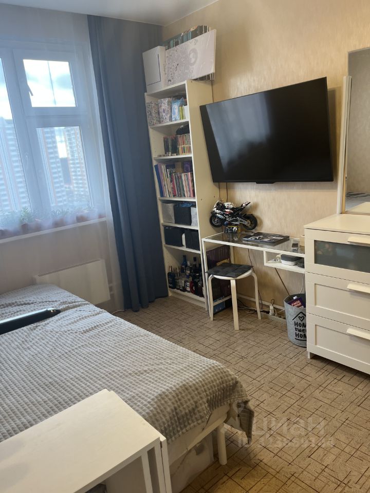 Продажа 2-комн квартиры на вторичном рынке Школьный мкр, д. Брехово,  д. к4