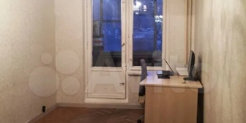 3-комн квартира улица Бутлерова,  д. 10