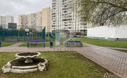 Продажа 4-комн квартиры на вторичном рынке ул Авиаконструктора Миля,  д. 14