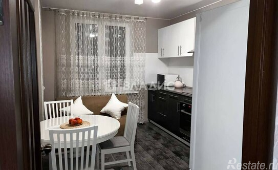 Продажа 2-комн квартиры на вторичном рынке Русановская ул