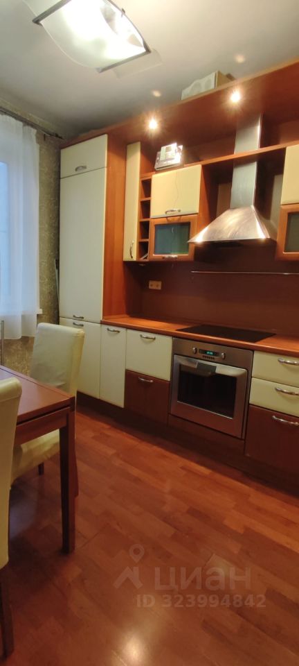 Аренда 2-комн квартиры на вторичном рынке Луганская улица,  д. 1