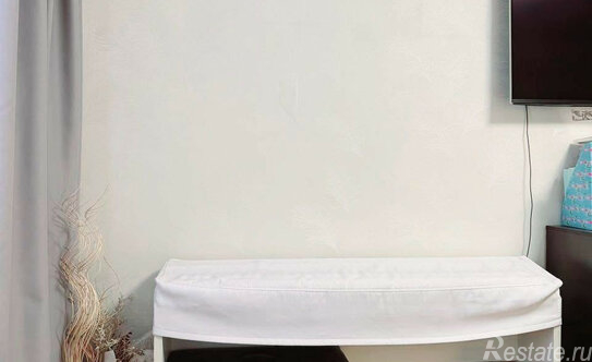 Продажа 2-комн квартиры на вторичном рынке Крестовский 2-й пер,  д. 4